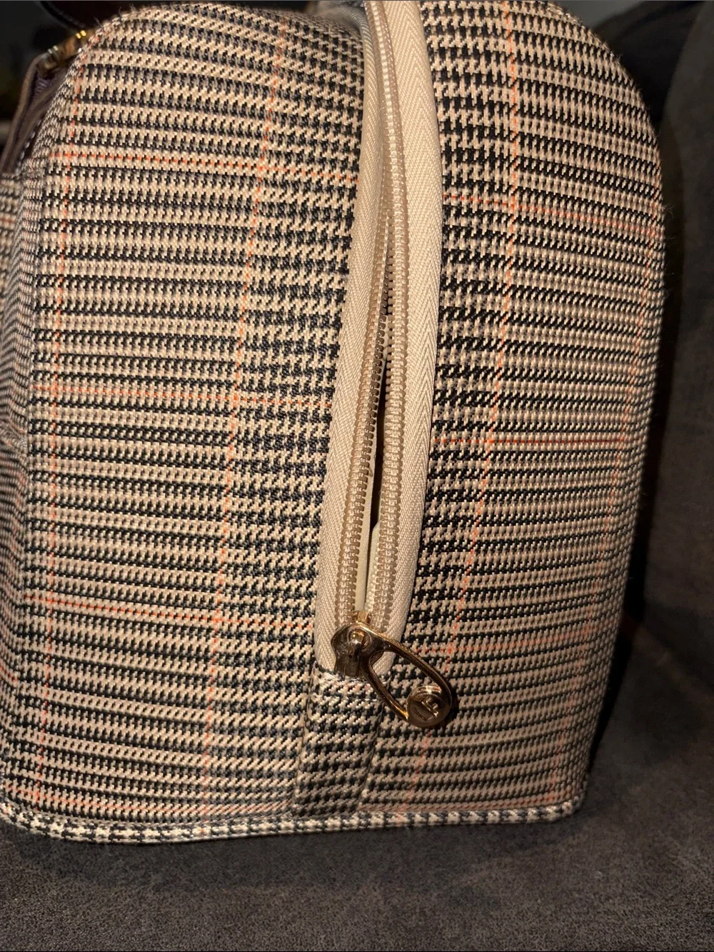 London Fog Brown & Tan Plaid Travel Carry Bag